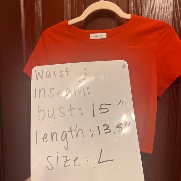 Aritzia Babaton contour crew crop top T shirt flambeau red large - Picture 3 of 6